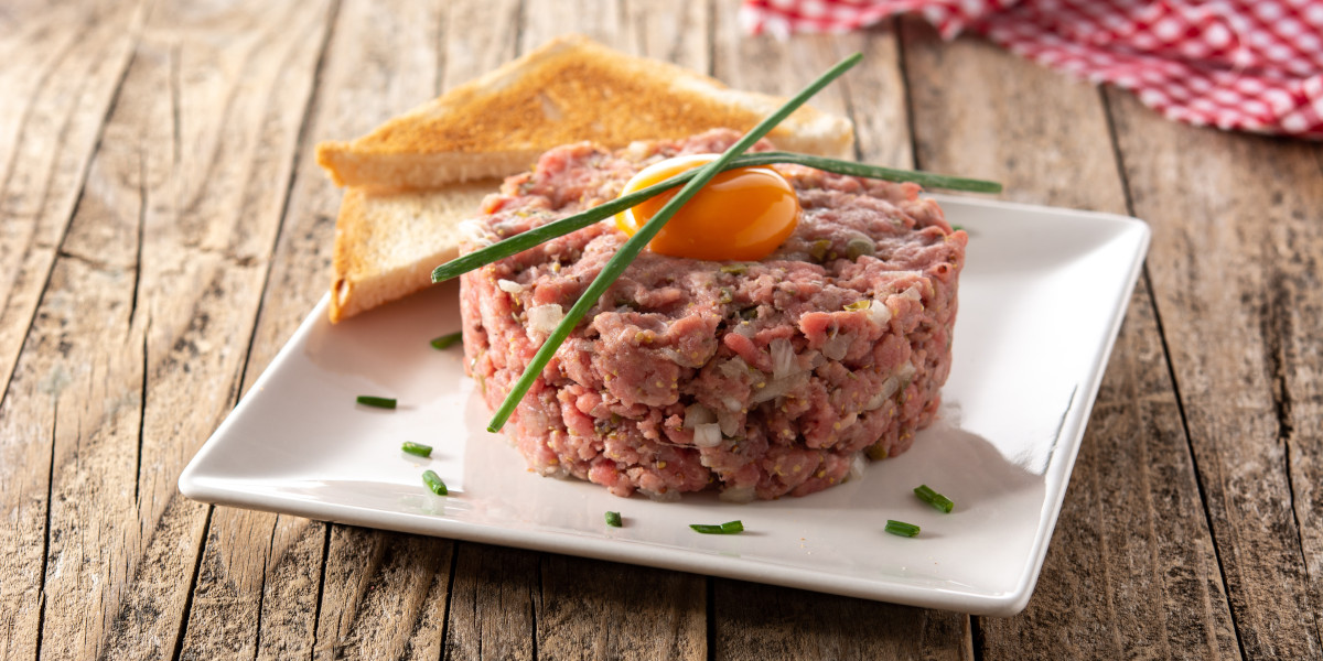 daging dan telur mentah