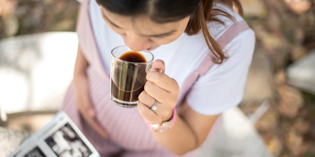 minum kopi saat hamil muda