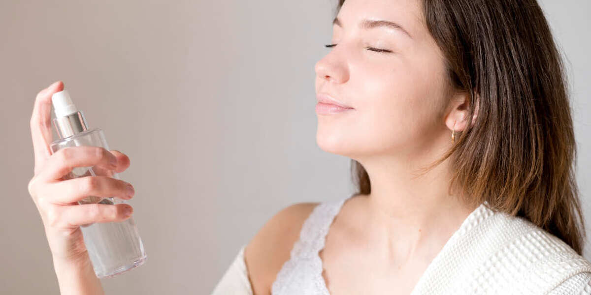 apa manfaat air mawar untuk wajah dan kulit