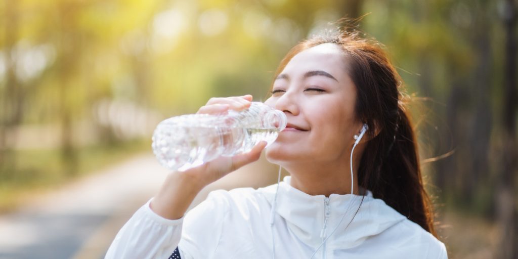 minum air dingin setelah olahraga