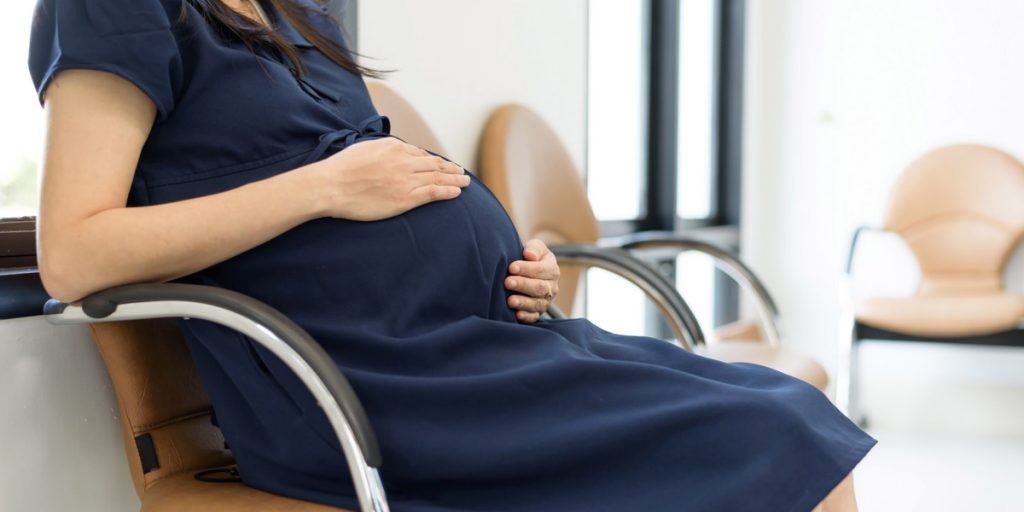 posisi bayi saat hamil 6 bulan