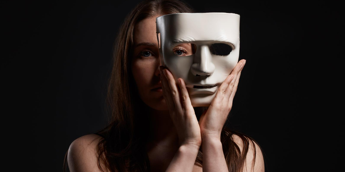 gejala gangguan disosiatif