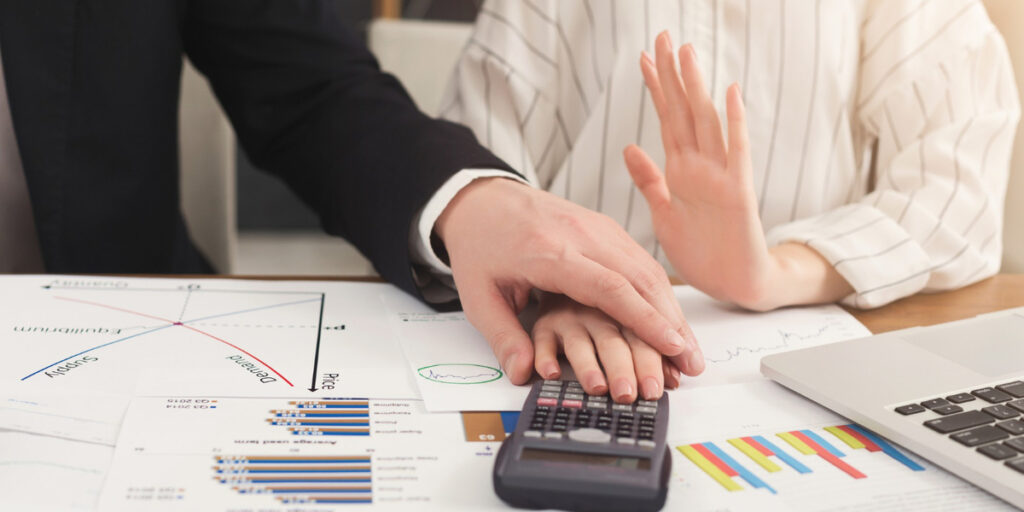 contoh pelecehan seksual