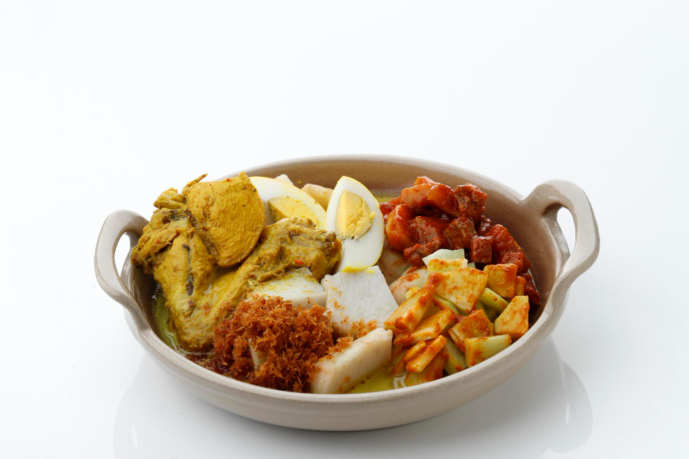 kalori lontong sayur