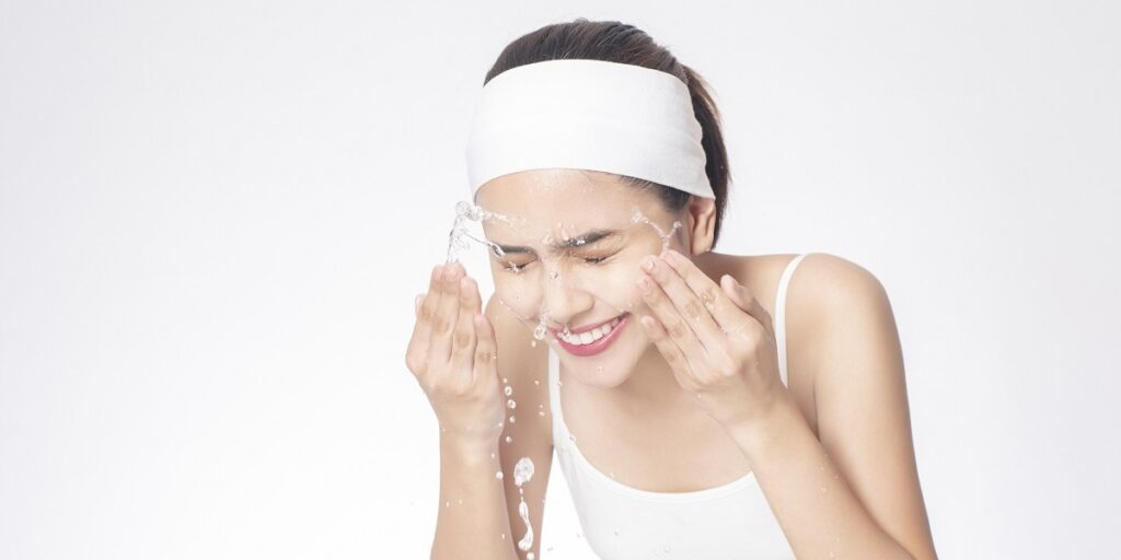 face wash kulit kering
