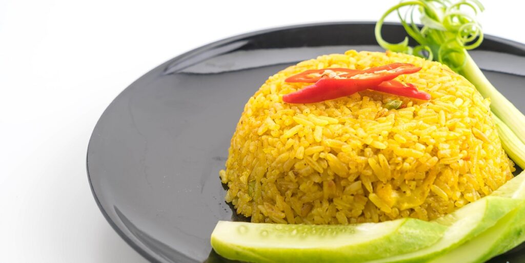 nasi kuning nasi kunyit