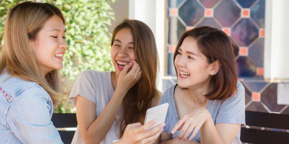 ciri-ciri ekstrovert