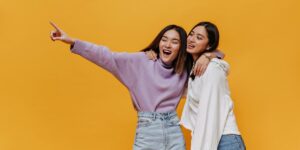 ekstrovert adalah kepribadian berbeda dengan introvert-min