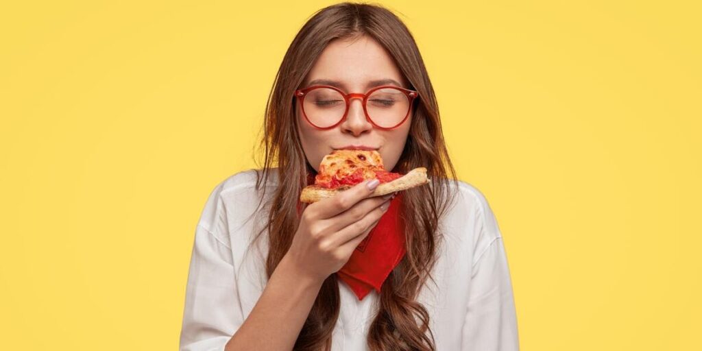 kalori pizza 1 potong