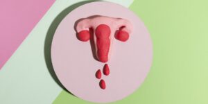 penyebab keputihan campur darah