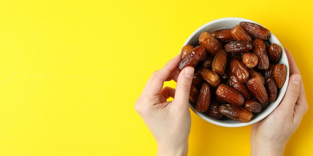 manfaat kurma merah untuk promil