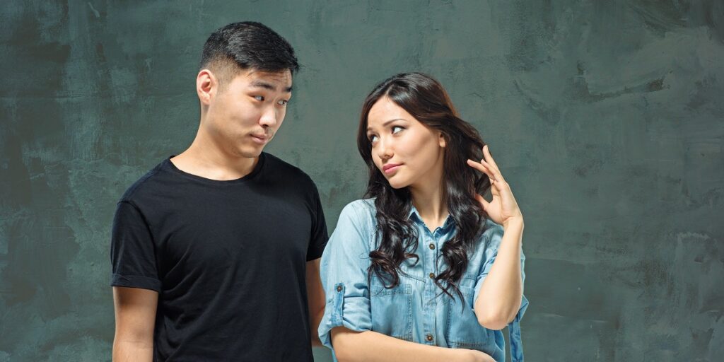 cara mengambil hati pacar yang cuek