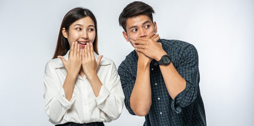 ciri-ciri pacar yang cuek