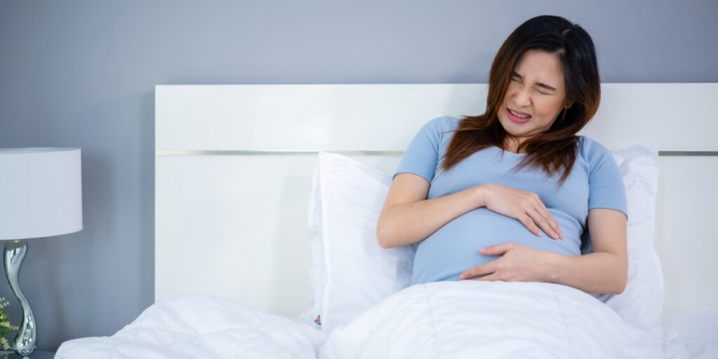 cara mengatasi sesak nafas pada ibu hamil saat tidur
